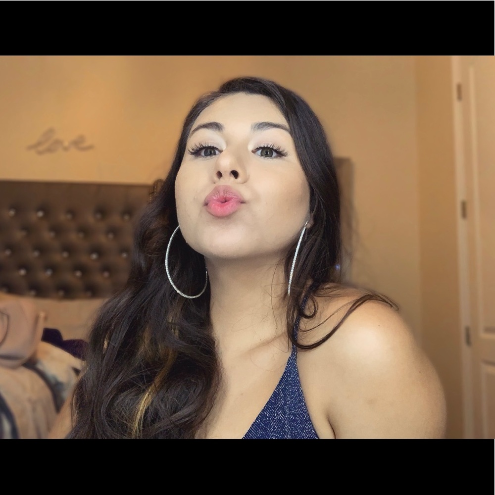 Meet your Posher, Haley